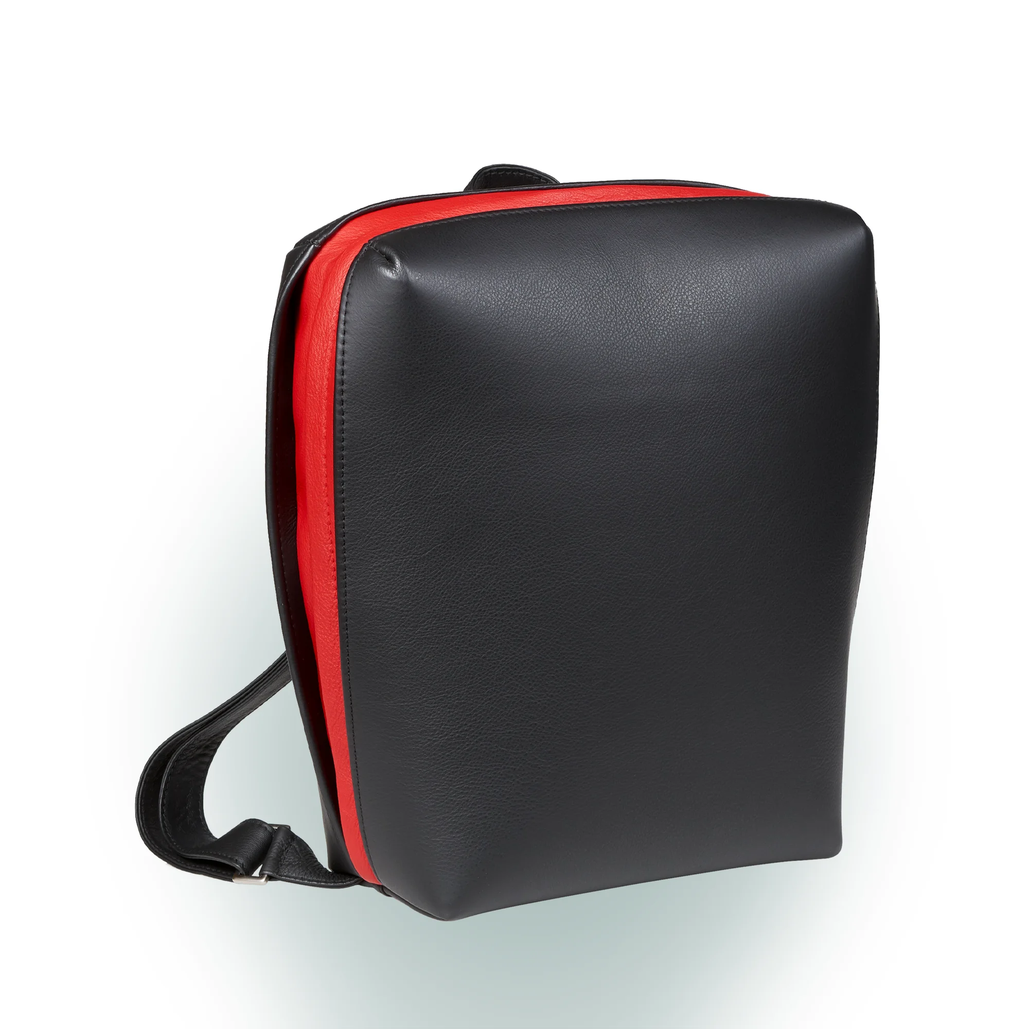 Olbrish Rucksack Jetback, Nappaleder Schwarz-Rot, Größe M, Vorderwand-schräg
