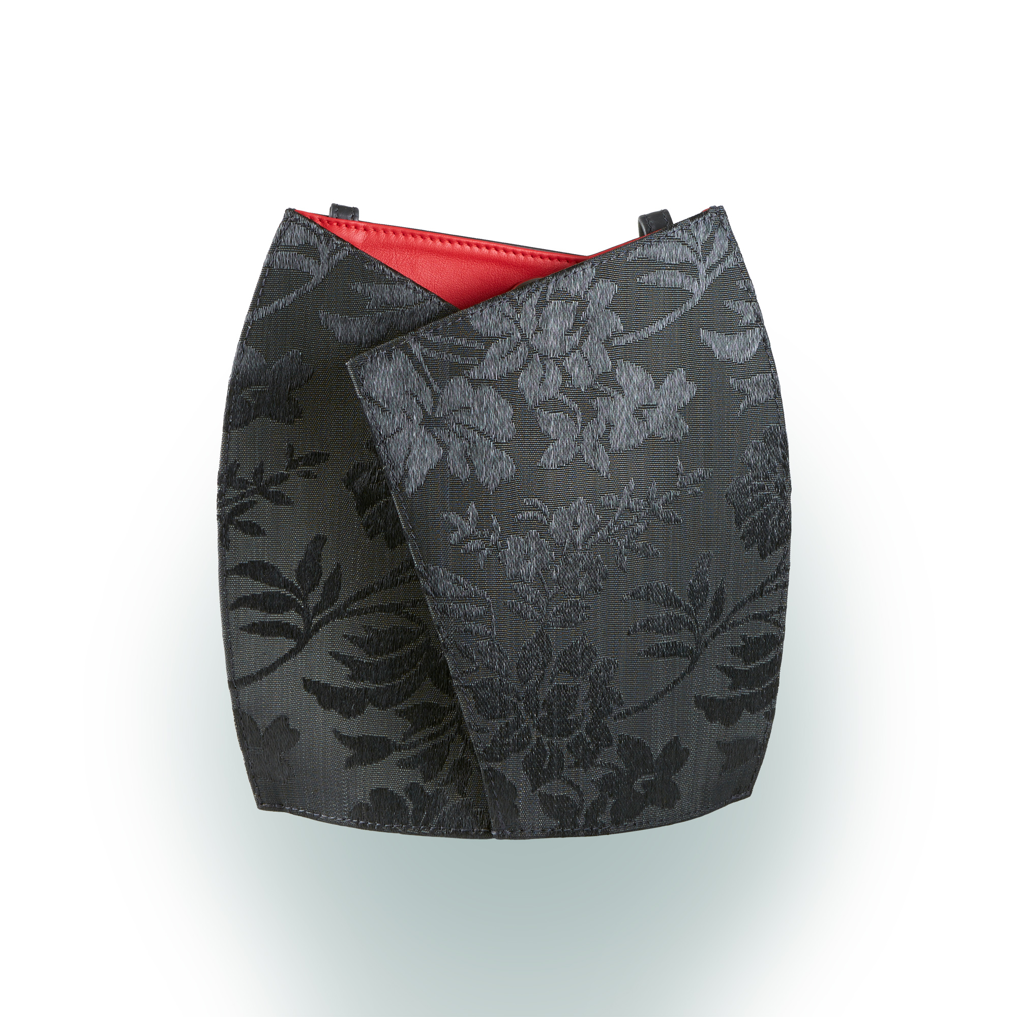 Olbrish Handtasche Kimono, Rosshaar Blumenmuster und Nappaleder Rot, Vorderwand bei offener Tasche
