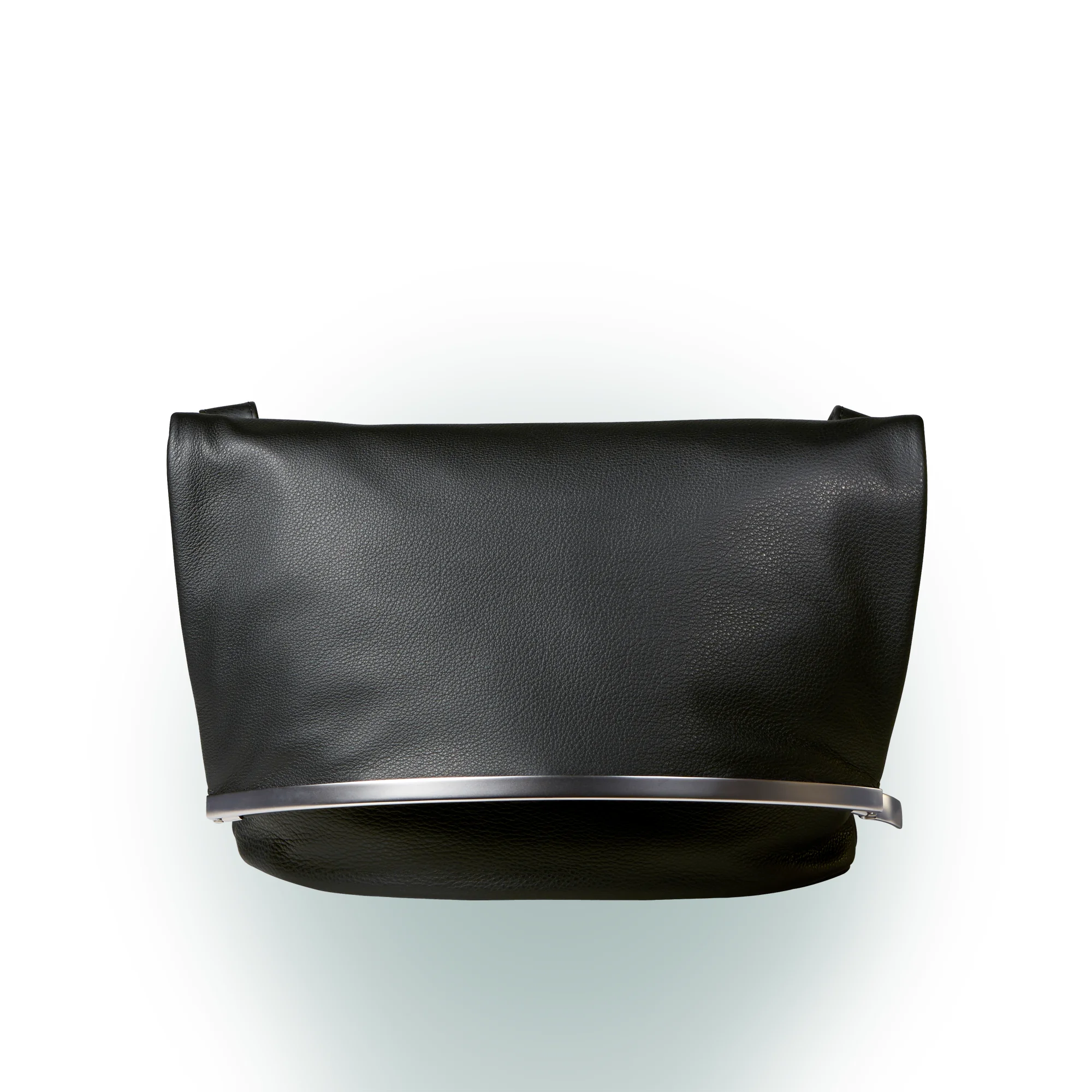 Olbrish Handtasche Wandelbar, Nappaleder Schwarz, Größe L, Vorderwand