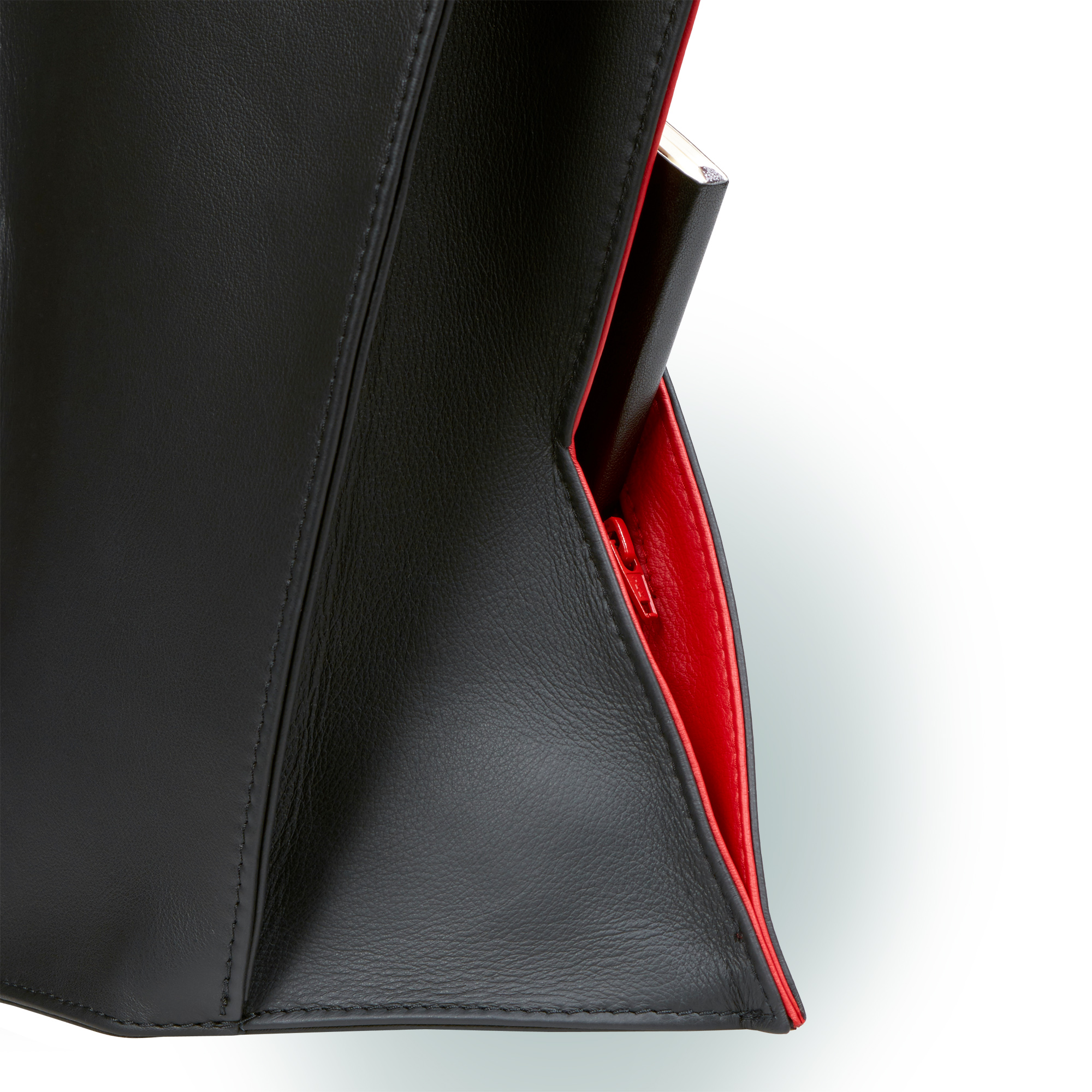 Olbrish Handtasche Generation X, Nappaleder Schwarz-Rot, Größe L, Seitenansicht